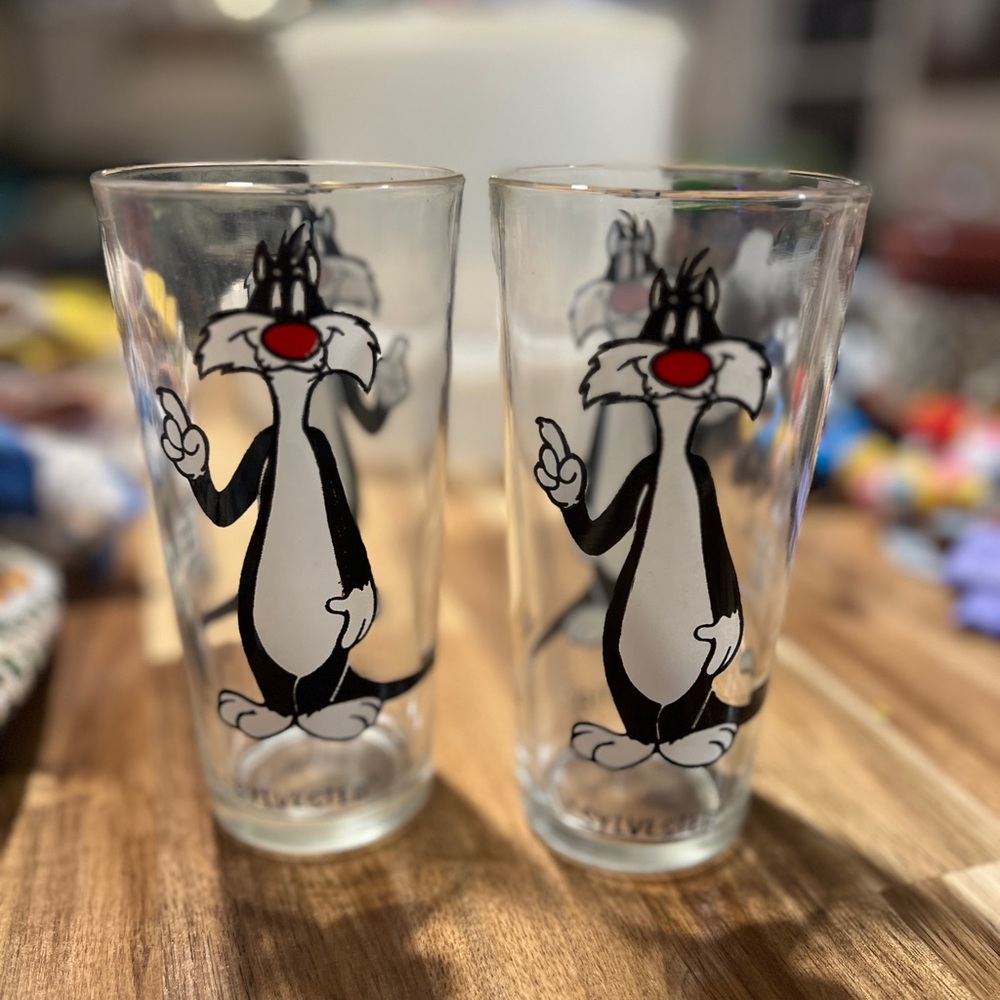 1973 Pepsi‎ Glass Sylvester the Cat (2)- Vintage Loony Tunes